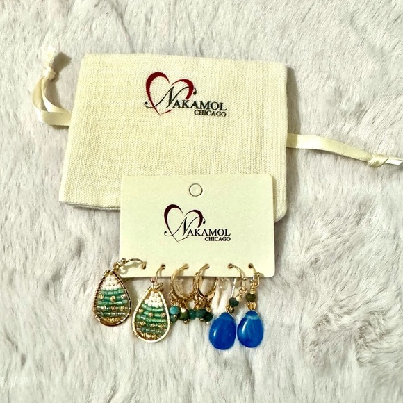 Nakamol Chicago Handmade beaded 3 Pairs of earrings Gold Tone NEW with Pouch - Picture 1 of 3